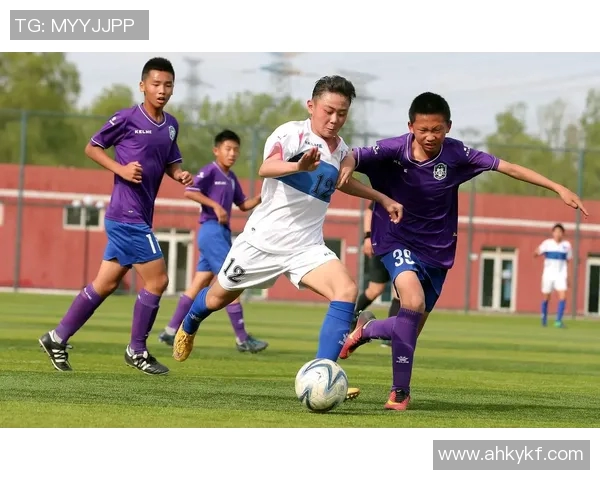 上海足球队在足球意识排行榜中荣登第六名引发热议与关注