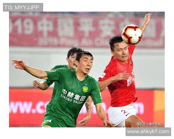 南京乒乓球队在邀请赛中以61分稳居积分榜首位展现强劲实力 南京乒乓球队在邀请赛中以61分稳居积分榜首位展现强劲实力