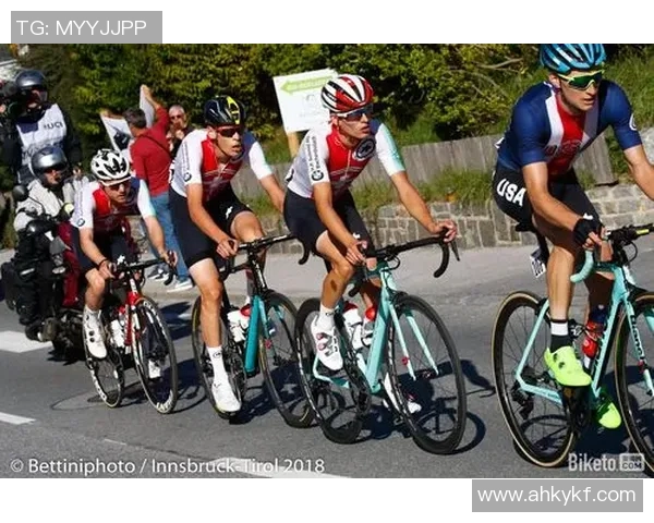 南京羽毛球队在欧锦赛积分榜中以96分稳居第一名展现强劲实力 南京羽毛球队在欧锦赛积分榜中以96分稳居第一名展现强劲实力