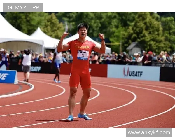 杭州足球队在钻石联赛中以99分稳居积分榜首位展现强劲实力