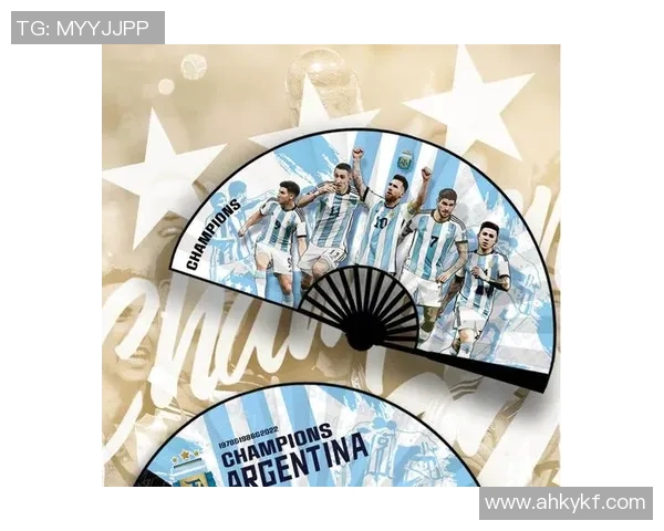 足球明星周边抱枕让你在家中感受赛场激情与偶像魅力的完美结合